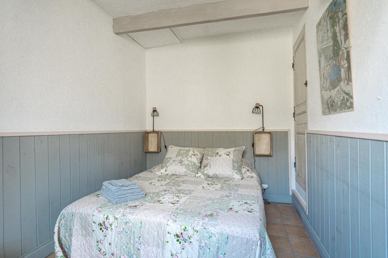 Maison De Village Au Coeur De L'Isle-Sur-La-Sorgue Luaran gambar