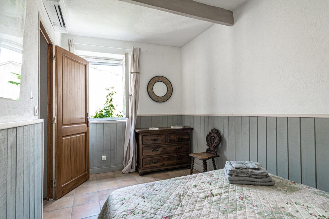 Maison De Village Au Coeur De L'Isle-Sur-La-Sorgue Luaran gambar