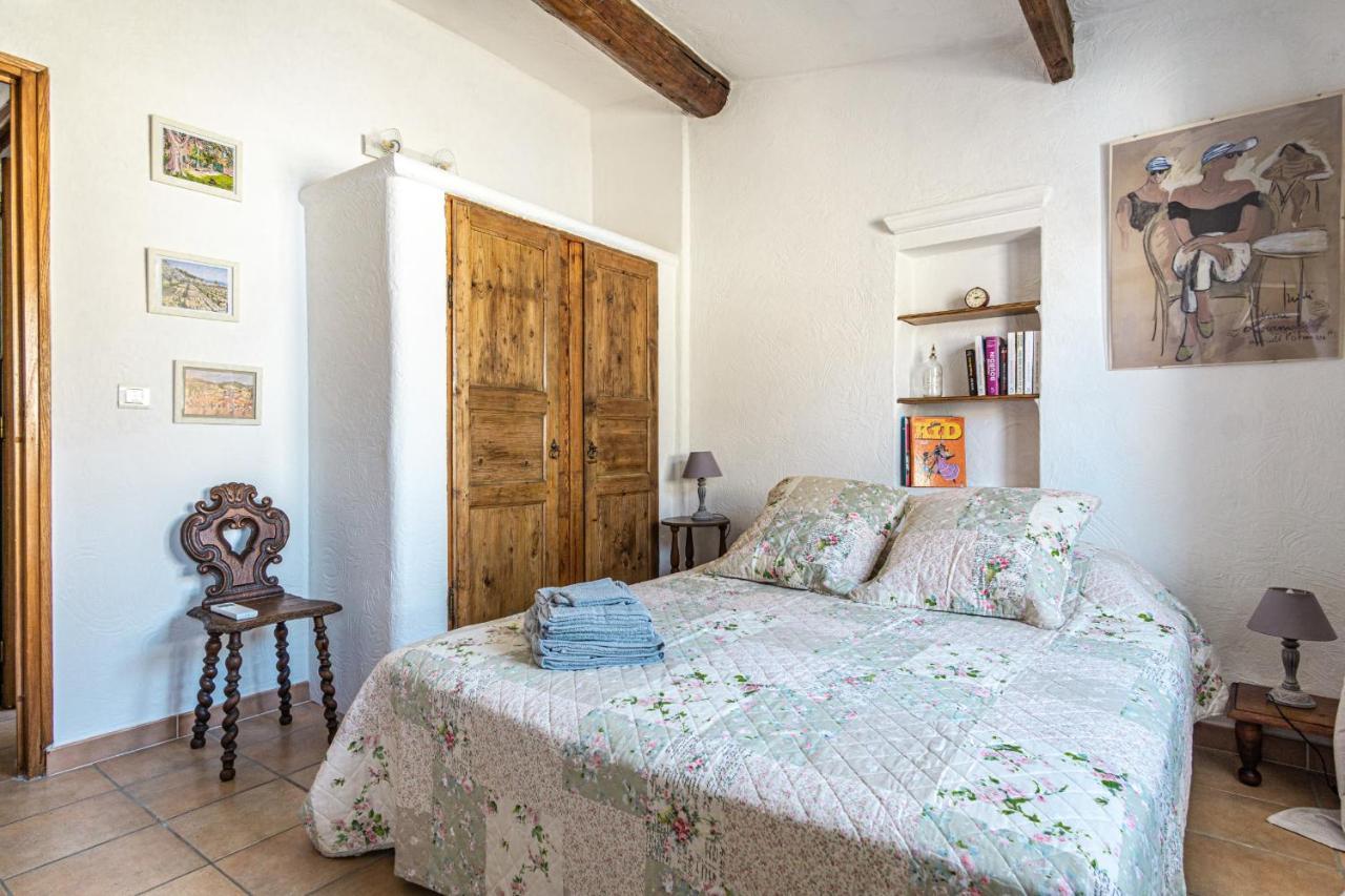 Maison De Village Au Coeur De L'Isle-Sur-La-Sorgue Luaran gambar